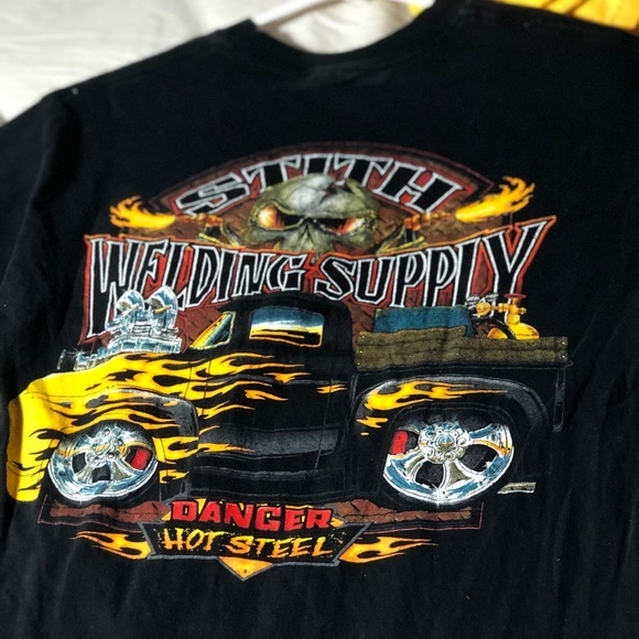 stitch welding graphic tee - Picture 2 of 2